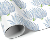 Blue Chalk Sticks auf einer Wrapping Paper Roll Geschenkpapier (Rolleneckpunkt)