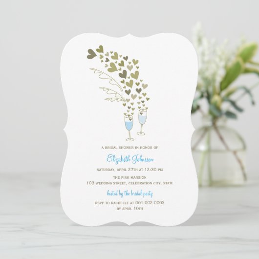 Blue Champagne Cheers & Gold Hearts Brautparty Einladung (Stehend Vorderseite)