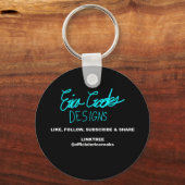 blue character smiling with coat schlüsselanhänger (Rückseite)