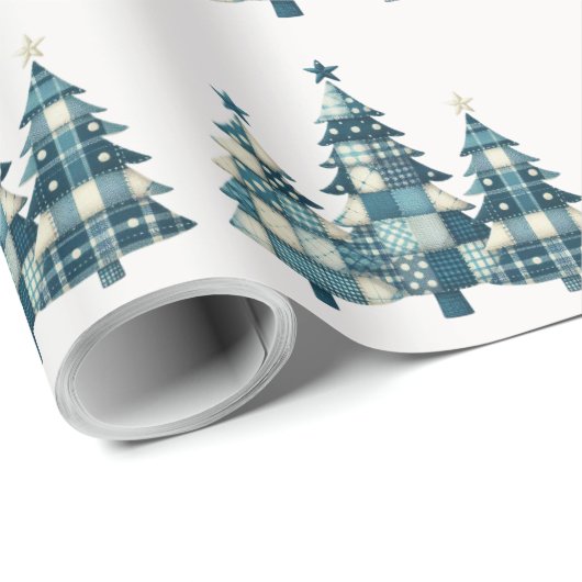 Blue Checkered Christmas Trees Geschenkpapier (Rolleneckpunkt)