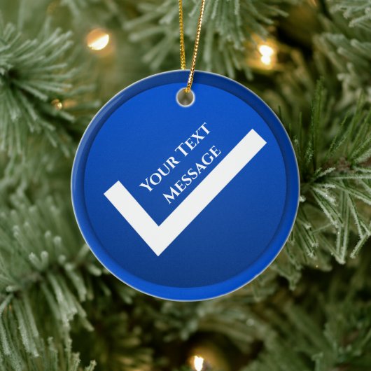 Blue Checkmark Symbol Weihnachten Keramik Ornament (Baum)