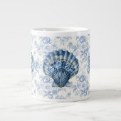 Blue Chinoiserie Shell Jumbo Ceramic Mug Jumbo-Tasse (Vorderseite)