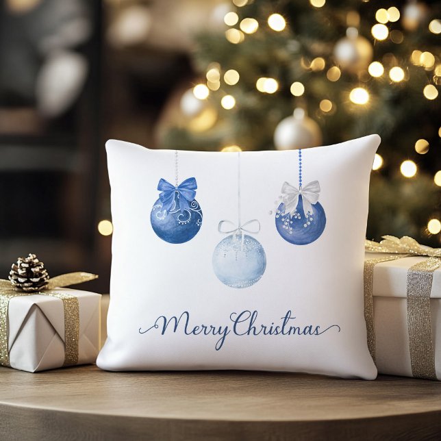 Blue Christmas Baubles Festival Kissen (blue christmas baubles holiday throw pillow
)