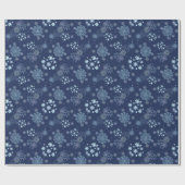 Blue Christmas Elegant Snowflake Pattern Geschenkpapier (Flach)