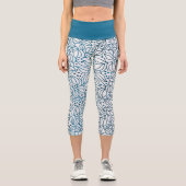 Blue Christmas Floral Pattern Capri Leggings (Vorderseite)