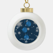 Blue Christmas Ornaments Keramik Kugel-Ornament (Vorderseite)