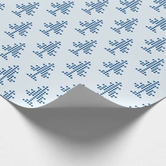 Blue Christmas Tree on Snow Geschenkpapier (Ecke)