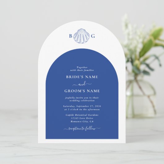 Blue Clam Seashells Coastal Seaside Beach Wedding  Einladung (Stehend Vorderseite)
