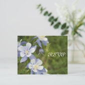 Blue Columbine Wedding RSVP Response Card (Stehend Vorderseite)
