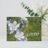 Blue Columbine Wedding RSVP Response Card Karte (Stehend Vorderseite)