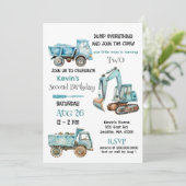 Blue Construction Trucks Boy Birthday Party Einladung (Stehend Vorderseite)