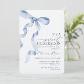 Blue Coquette Bow Girl Geburtstagsparty Einladung (Stehend Vorderseite)