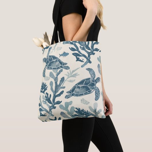 Blue Coral Blätter Art Print Tasche (Von Nahem)
