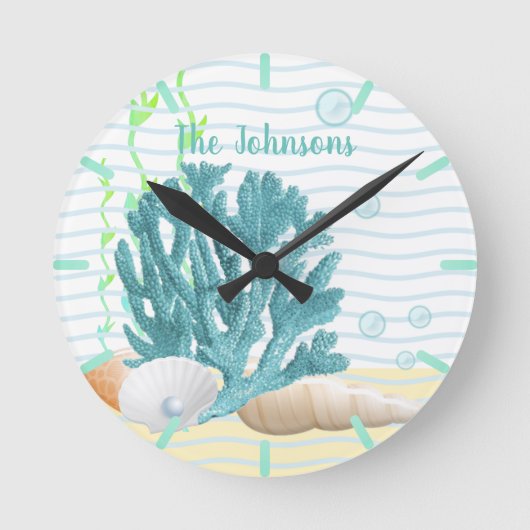 Blue Coral, Seashells & Blue Pearl Runde Wanduhr (Vorderseite)