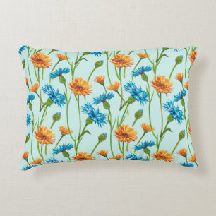 Blue Cornflower Herb or bachelor button flower bou Dekokissen