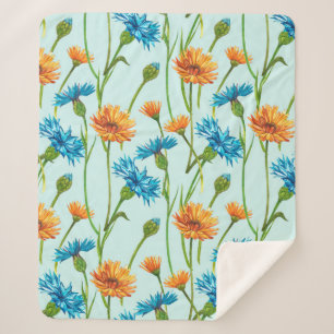 Blue Cornflower Herb or bachelor button flower bou Sherpadecke