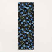Blue Cosmos Flowers Yogamatte (Vorderseite)