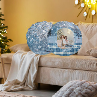 Blue Cozy Plaid Snowy Winter Photo Christmas Rundes Kissen