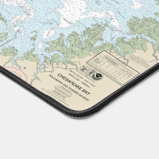 Blue Crab mit Chesapeake Bay Nautical Chart Schreibtischunterlage (Ecke)