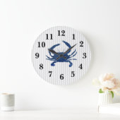 Blue Crab Nautical Strip Large Clock Große Wanduhr (Zuhause)