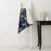 Blue Cream Christmas Snowflakes Sherpadecke (Beispiel)