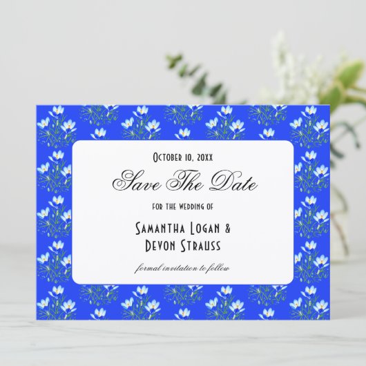 Blue Crocus Wedding Save The Date (Stehend Vorderseite)