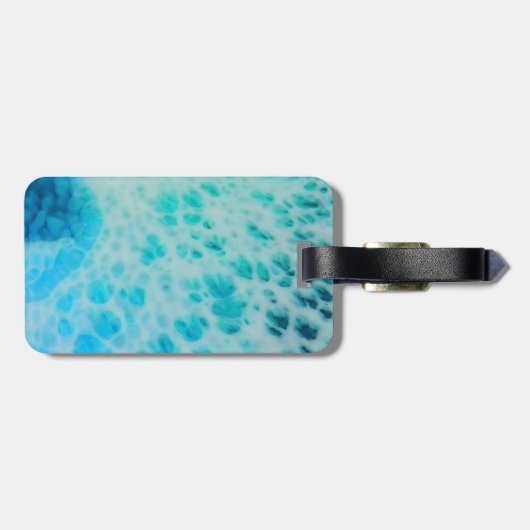 Blue Crush - Abstract Coastal Artwork  Gepäckanhänger (Rückseite horizontal)