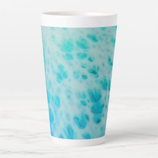 Blue Crush - Abstract Coastal Artwork  Milchtasse (Vorderseite)