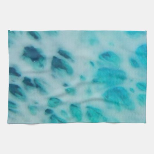 Blue Crush - Abstrakte Küstenkunst Geschirrtuch (Horizontal)