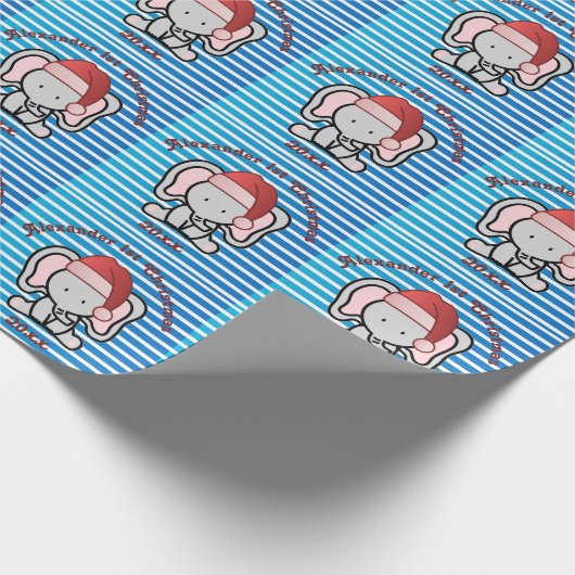 Blue Custom Baby Boy Name First Christmas 2022 Geschenkpapier (Ecke)