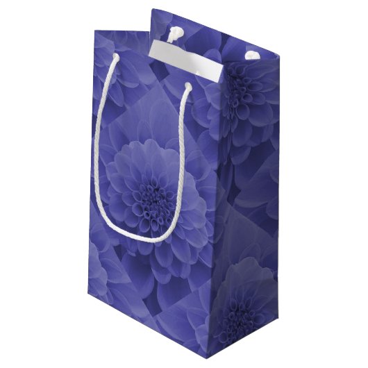 Blue Dahlia Kleine Geschenktüte (Rückseite Schrägansicht)
