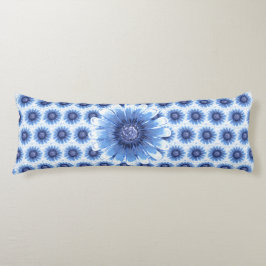 Blue Daisy Body Pillow Seitenschläferkissen