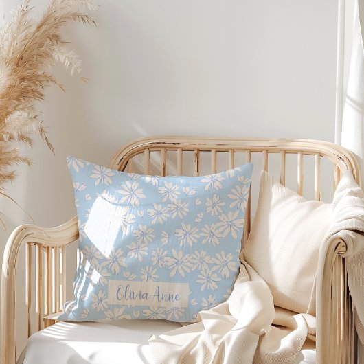 Blue Daisy Floral Girls Custom Throw Kissen