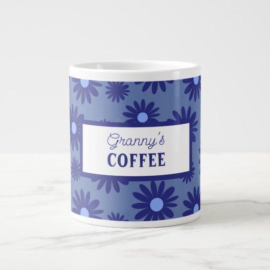 Blue Daisy Jumbo-Tasse (Vorderseite)