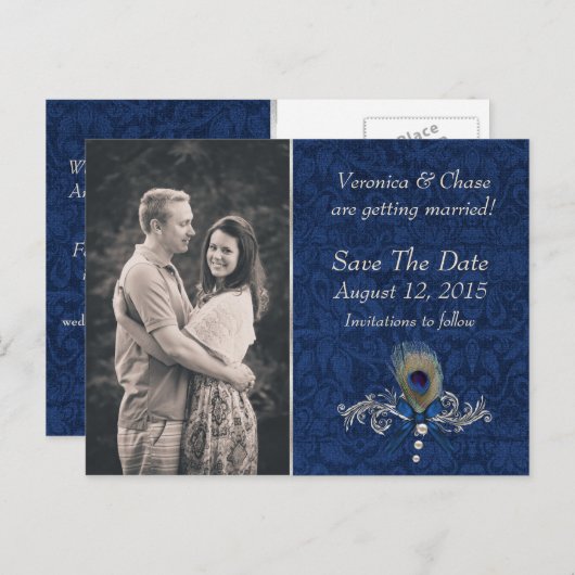 Blue Damask und Peacock Feather Save the Date Ankündigungspostkarte (Vorne/Hinten)