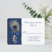 Blue Damask und Peacock Feather Wedding RSVP Karte (Stehend Vorderseite)