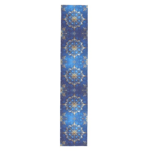 Blue Decorative Holiday Table Runner Mittelgroßer Tischläufer (Vorderseite)