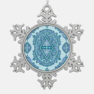 Blue Diamond Mandala Verziert Türkis und Lavende Schneeflocken Zinn-Ornament