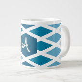 Blue Diamond Ombre Monogram Jumbo-Tasse (Vorderseite Rechts)