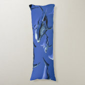 Blue Dolphin Seitenschläferkissen (Vorderseite Vertikal)