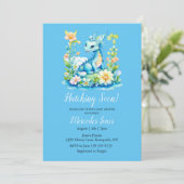 Blue Dragon Floral Hatching Bald Baby Dusche Einladung (Stehend Vorderseite)