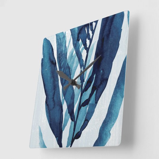 Blue Drift I Quadratische Wanduhr (Winkel)