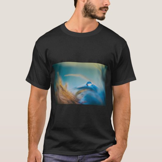 Blue Droplet Feather Art T-Shirt (Vorderseite)
