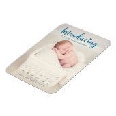 Blue Einführung Baby Boy Vertikale Skripte Moderne Magnet (Linke Seite)