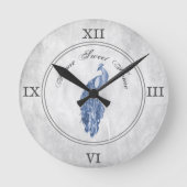 Blue Elegant Peacock Akrylic Wall Clock Runde Wanduhr (Vorderseite)