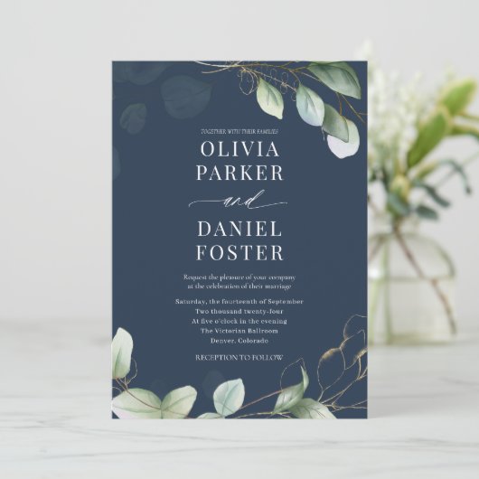 Blue Eucalyptus QR Code Foto Hochzeit Einladung (Stehend Vorderseite)