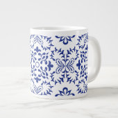 Blue Fanfare Jumbo-Tasse (Vorderseite Rechts)