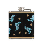 Blue Feathers and Gold Stars Boho Style on Black Flachmann (Rückseite)