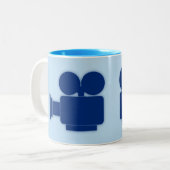BLUE FILMKAMERA-ILLUSTRATION FÜR FILMBUFFS ZWEIFARBIGE TASSE (Vorderseite Links)