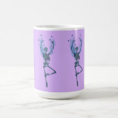 Blue Flames Ballerina Dancing Skeleton Art Purple Kaffeetasse (Mittel)